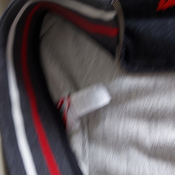 Zip up sweatshirt canada - Picture 4 of 5